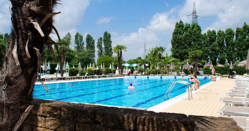 Green Garden Resort - Smart Hotel Mestre Esterno foto